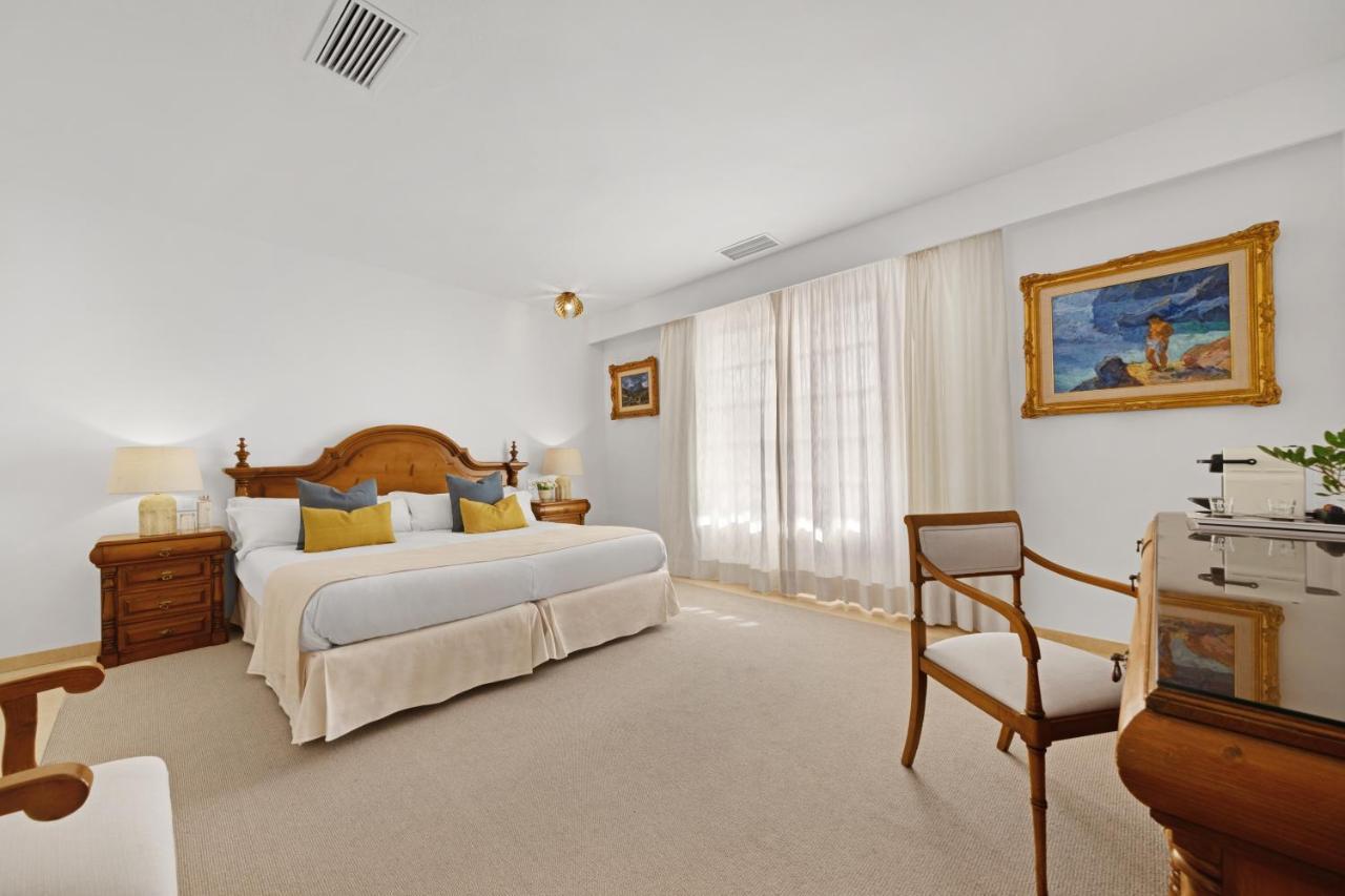 La Moraleja The Quiet Hotel - Adults Only Cala de Sant Vicenc Extérieur photo