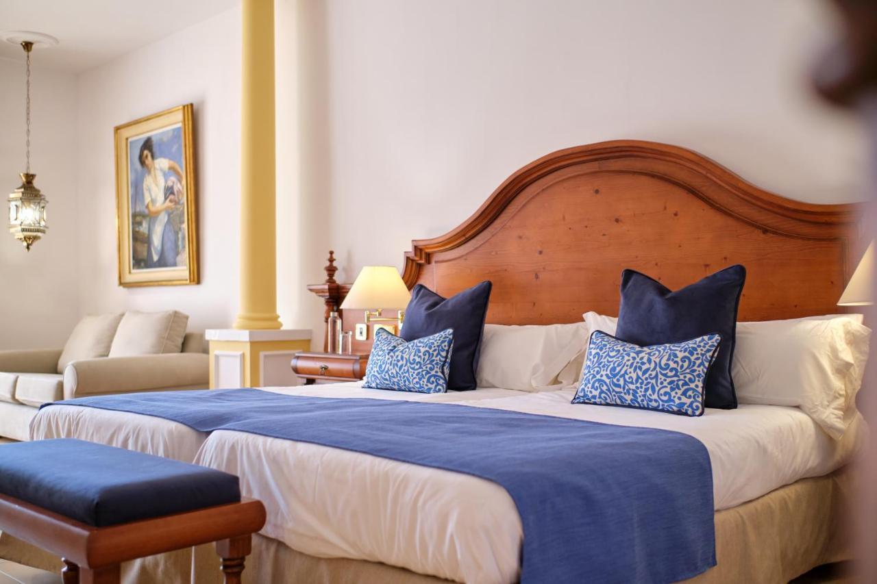 La Moraleja The Quiet Hotel - Adults Only Cala de Sant Vicenc Extérieur photo