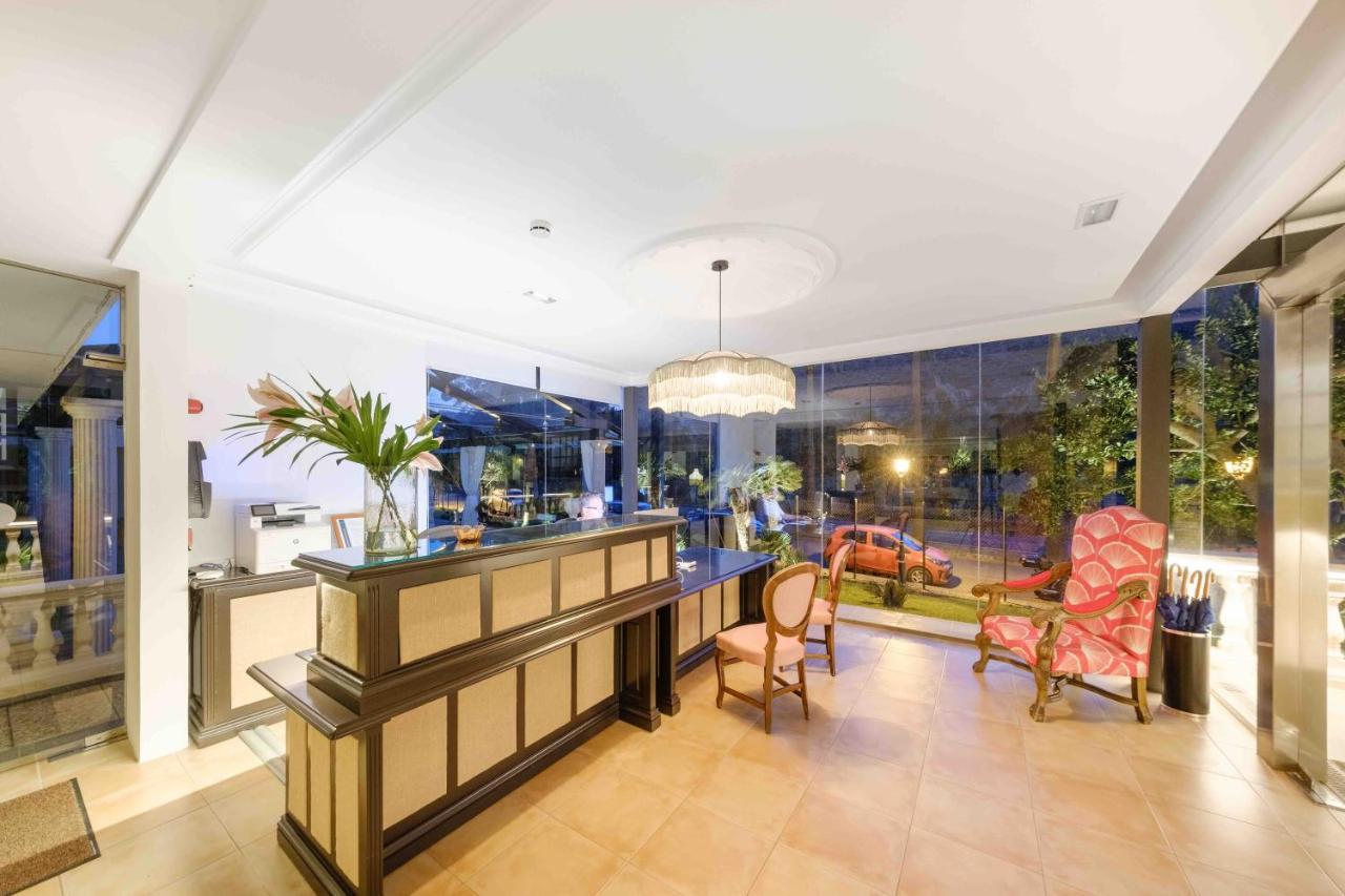 La Moraleja The Quiet Hotel - Adults Only Cala de Sant Vicenc Extérieur photo