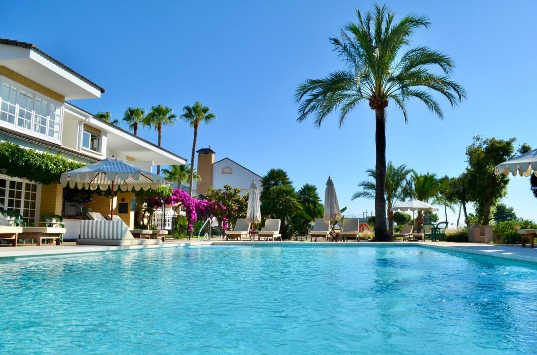 La Moraleja The Quiet Hotel - Adults Only Cala de Sant Vicenc Extérieur photo