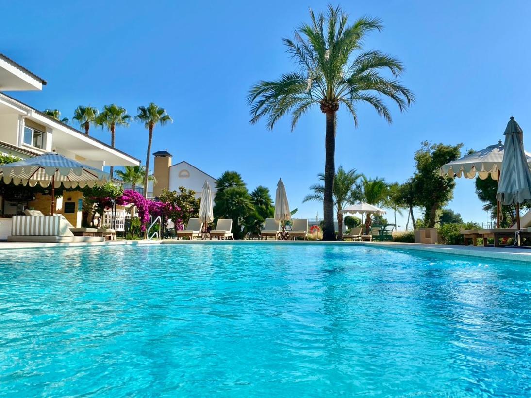 La Moraleja The Quiet Hotel - Adults Only Cala de Sant Vicenc Extérieur photo
