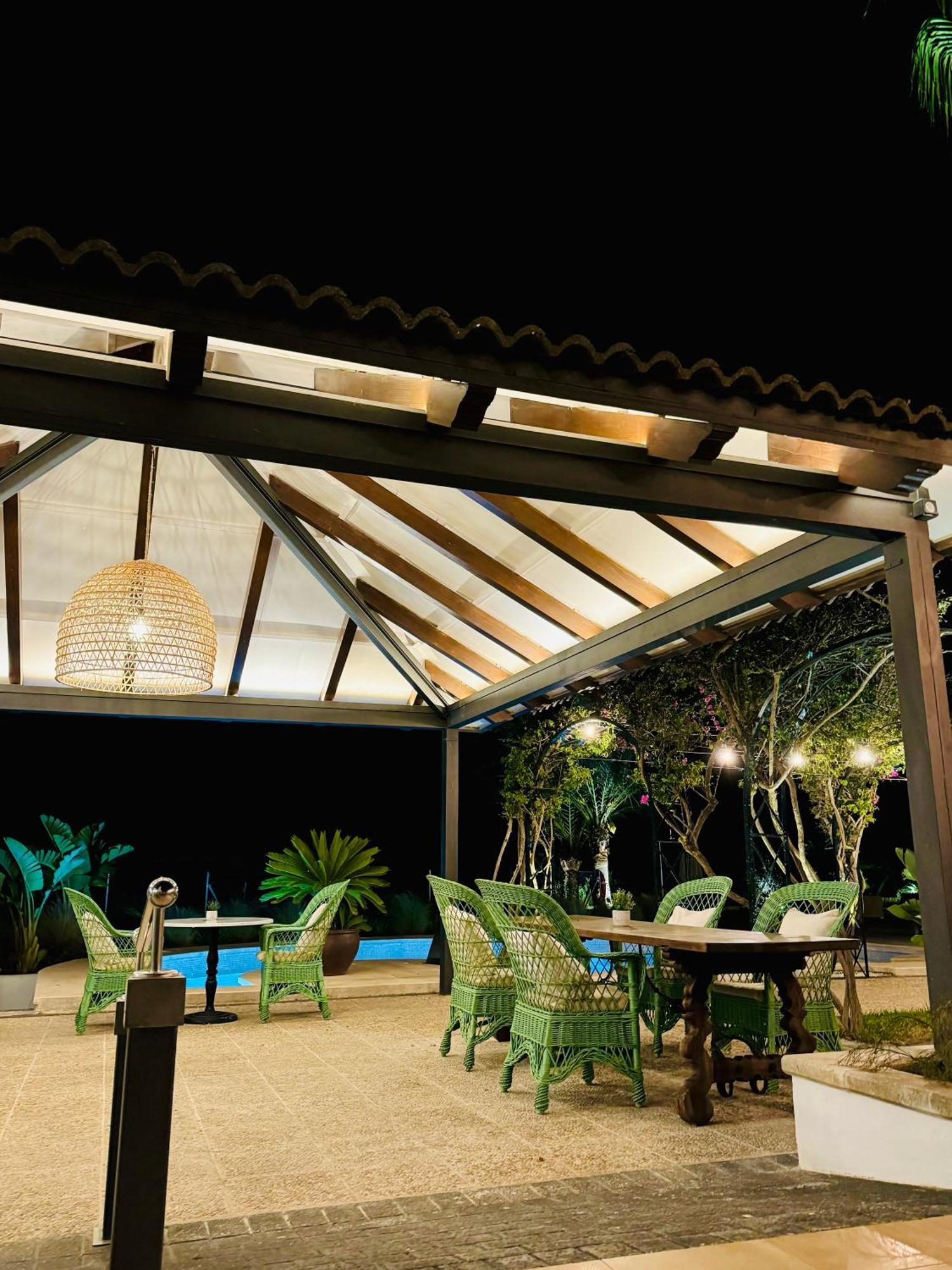 La Moraleja The Quiet Hotel - Adults Only Cala de Sant Vicenc Extérieur photo