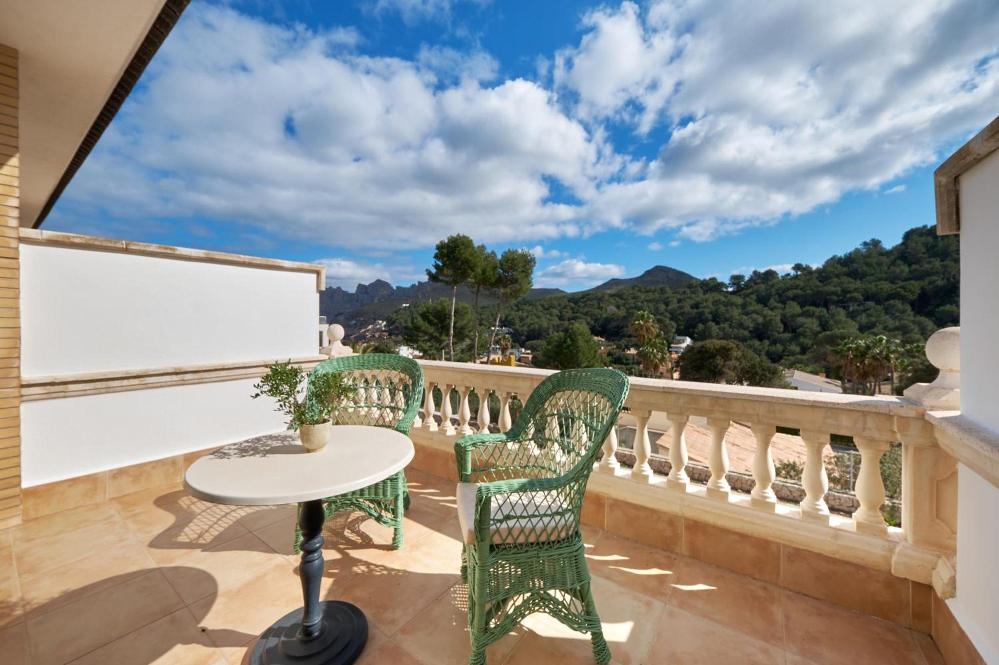 La Moraleja The Quiet Hotel - Adults Only Cala de Sant Vicenc Extérieur photo